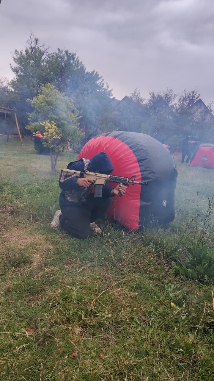 Evento Full Kombat de paintball infantil en casa